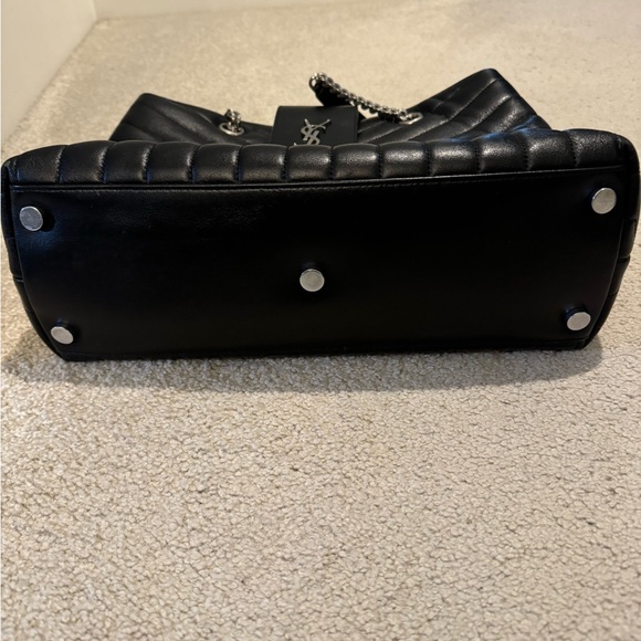 Authentic YSL large Loulou calfskin Y quilted monogram. - Picture 6 of 8